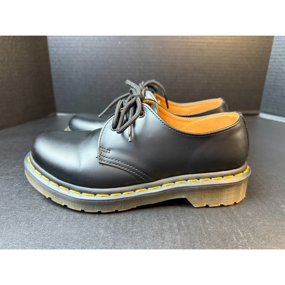 Dr. Martens 1461 Black Smooth Leather Lace-up Derby Shoes Size W6
